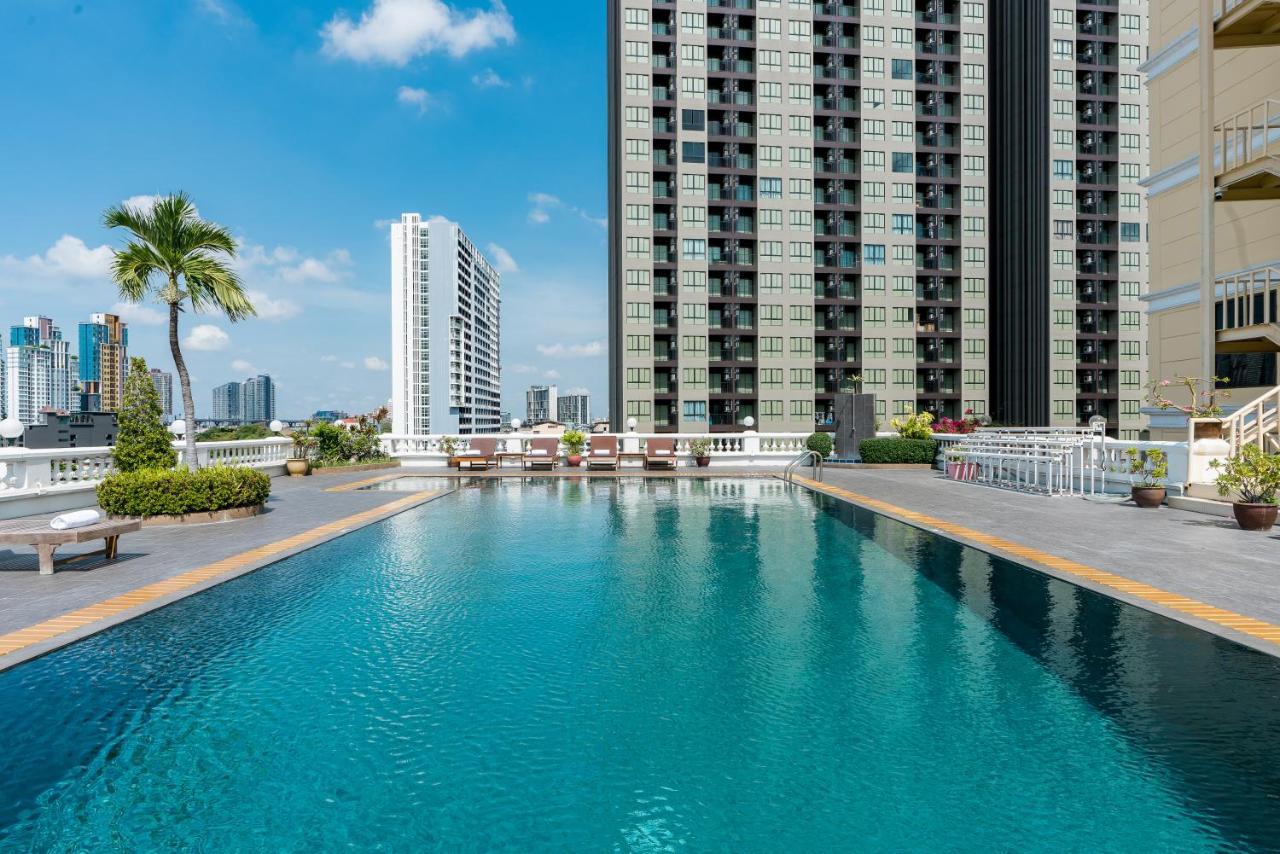 Niran Grand Khách sạn