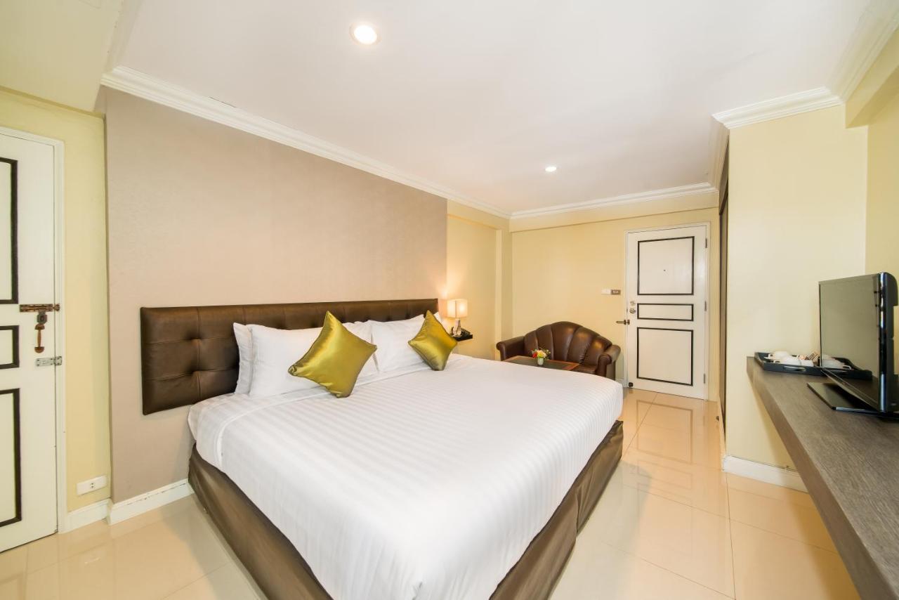 Niran Grand Khách sạn 4*