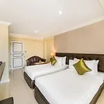 Niran Grand Hotel